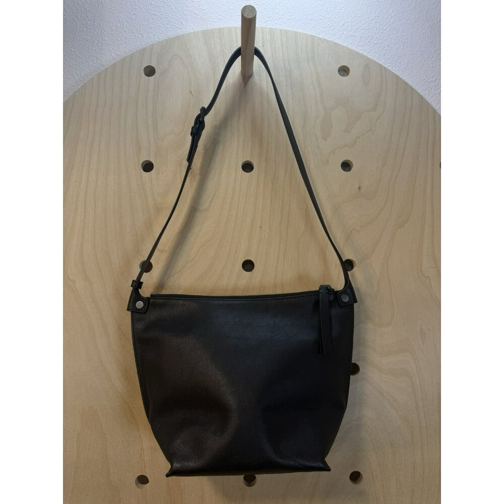 ECCO Black Sculptured Crossbody Black Shoulder Bag Purse EUC - Picture 5 of 16